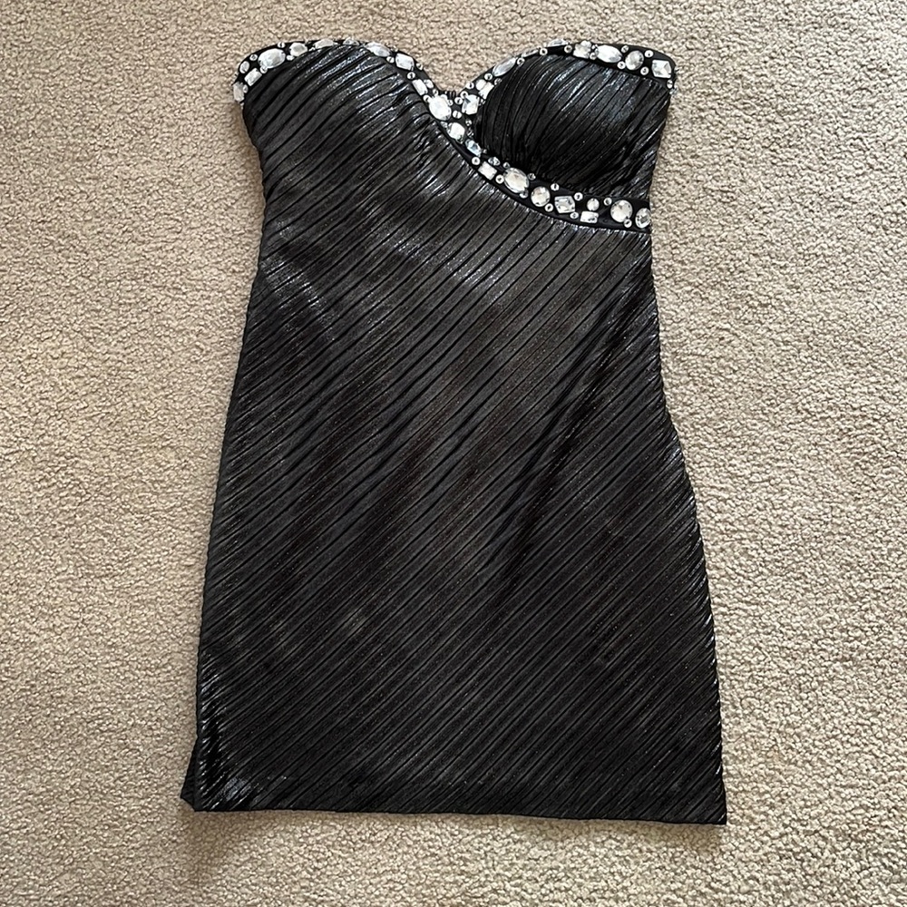 strapless dress. Great homecoming dress. Black with gems and sparkles